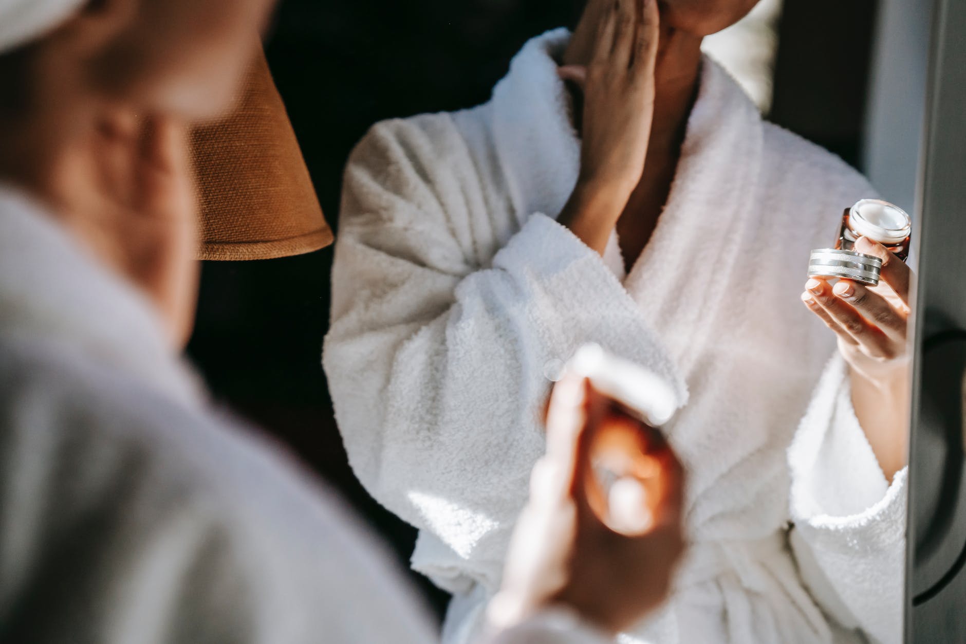 The Rising Trend of CBD Skincare: A Natural Exploration in Skin Health