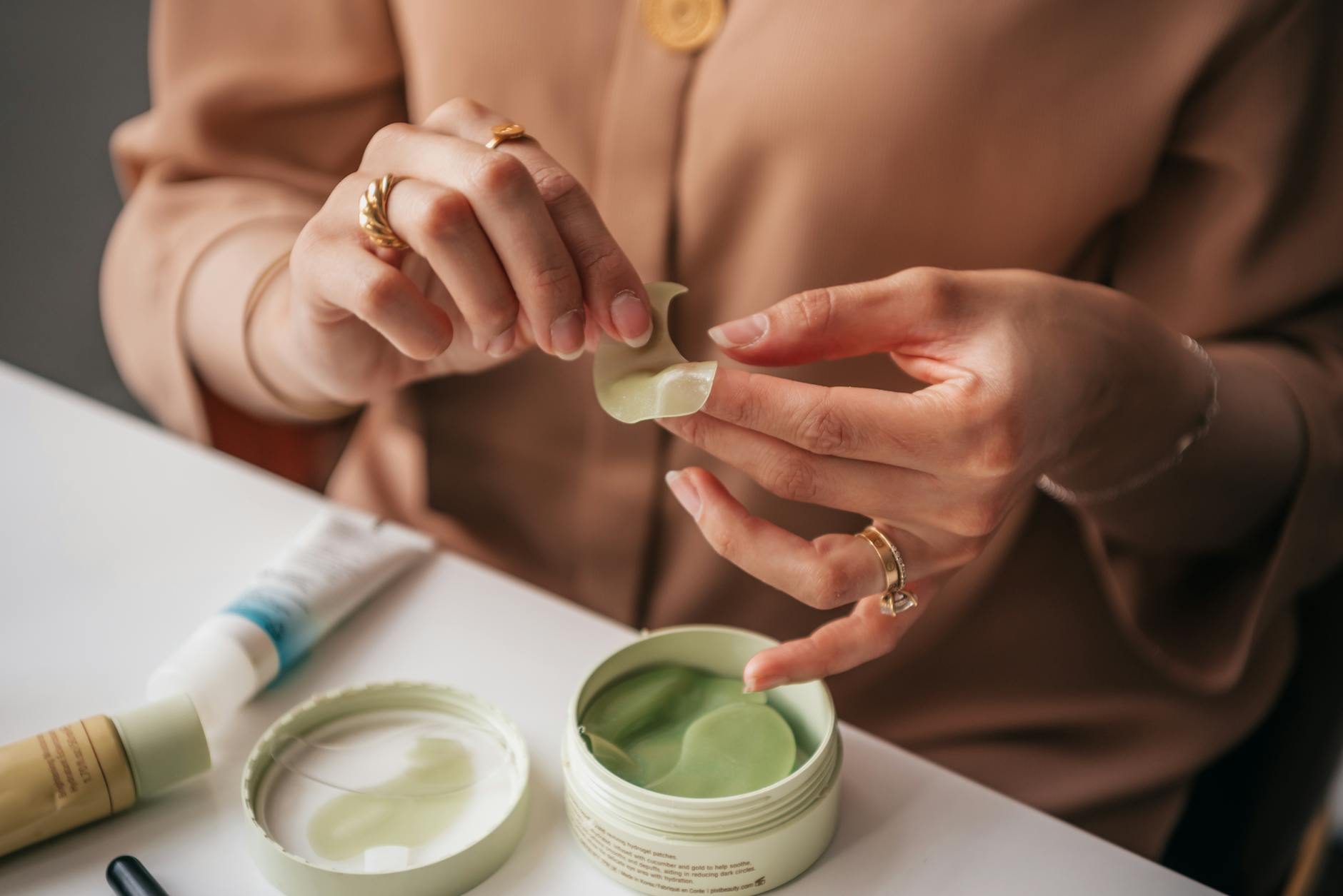 The Breakthrough Science of CBD in Managing Skin Conditions